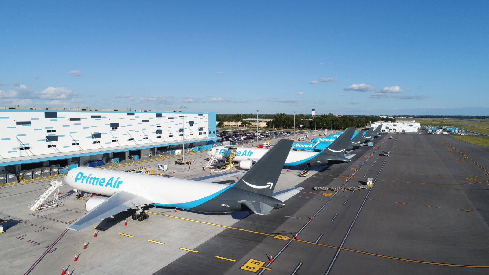 Lakeland Linder International Airport